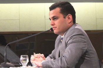 Deputado Alex Lima diz que empréstimo garante novos investimentos