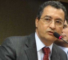 Aprovação de Rui Costa chega a 59,5%, diz pesquisa