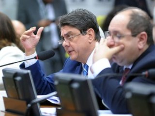 STF barra trâmite definido por Cunha para o impeachment