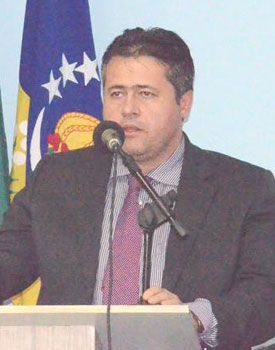 Alex da Piatã e Tom Araújo debatem a segurança de Coité em sessão da Câmara