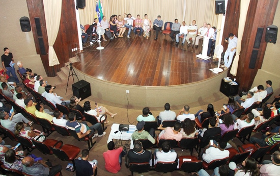 audiencia publica para discutir combate a violência em coité - foto5- Raimundo mascarenhas des