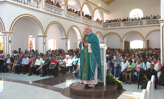 Representante do papa Francisco cumpriu extensa agenda na Diocese de Serrinha