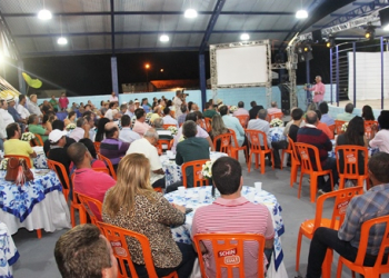 Abertura da Expo Alagoinhas é marcada com a inauguração de Pavilhão de Leilões