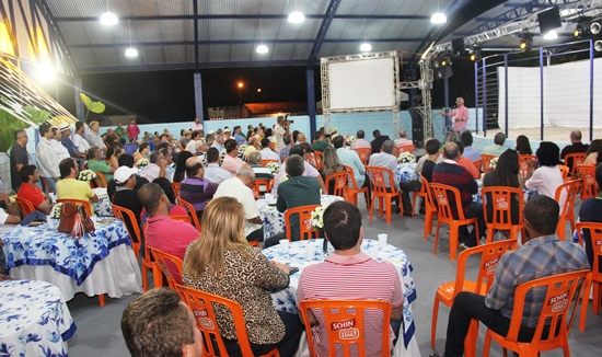 Abertura da Expo Alagoinhas é marcada com a inauguração de Pavilhão de Leilões