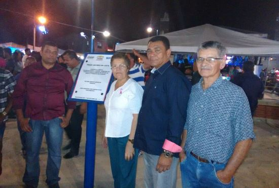 Itiúba – Deputada Fatima Nunes prestigia inauguração de Praça e Unidade de Saúde no Povoado Jacurici da Leste