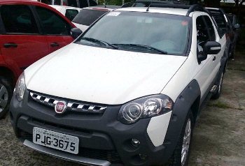 Carro foi tomado de assalto na BR 116 Norte próximo ao Posto Fiscal