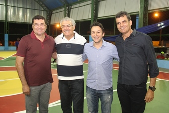 Esteve presente também ao evento o deputado federal Mario Negromonte Junior a convite de Marcinho e Zé Hailton.