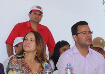 Elielson se aproxima para apoiar a reeleição de Silva Neto e Keinha.