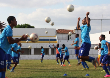 Intermunicipal: treinador Hermógenes realizou o último treino visando difícil missão da seleção coiteense no próximo domingo