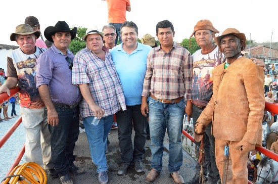 Nordestina I – Alex da Piatã participa do Dia Municipal do Vaqueiro e diz que a Bahia seguirá esse exemplo