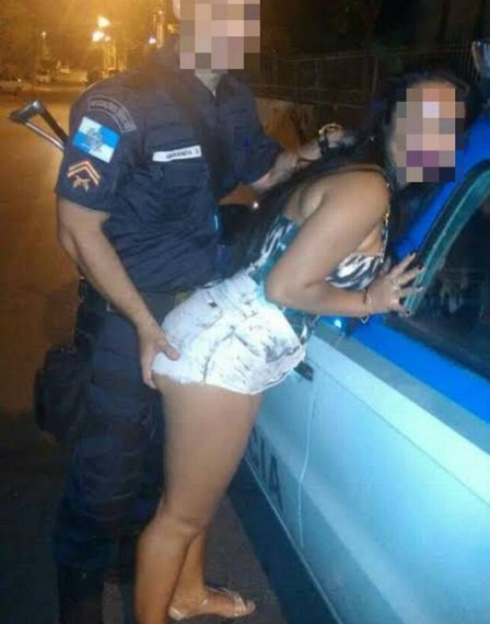 RJ: PM é preso após aparecer apalpando mulher em viatura