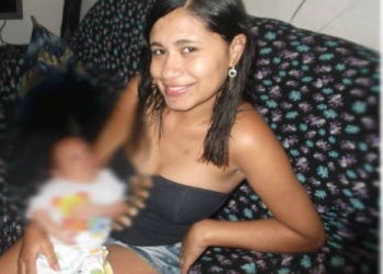 Jovem é morta por ex-namorado  ao lado do filho de 2 meses