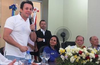 Mário Junior disse que Nenca reforça um partido como Neymar na seleção.