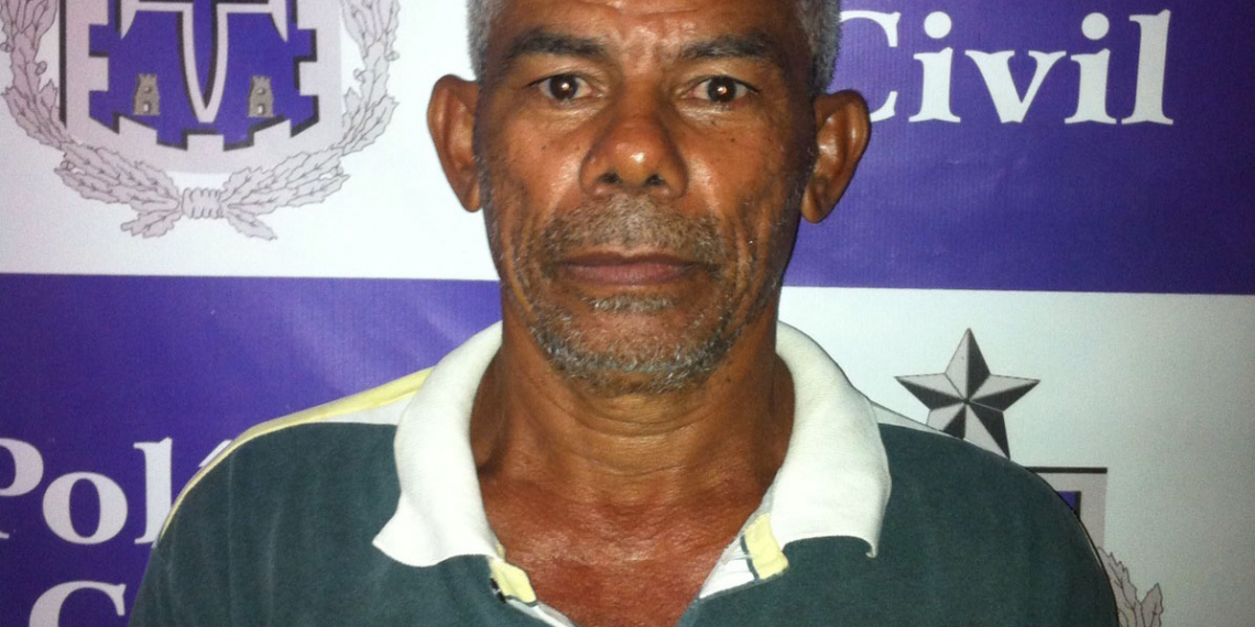Acusado de homicídio é preso com arma de fogo e confessa crime, em Biritinga
