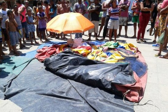 PE: menino de 3 anos é encontrado morto em pupa-pula esvaziado