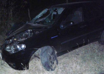 Colisão envolvendo Fiat Siena e motocicleta na BA 130 deixa uma vítima fatal