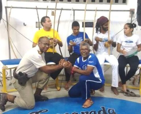 Comandante do 16° BPM realiza palestra para capoeristas