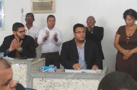 Após “queda” do prefeito Ranulfo Gomes e três secretários, vice-prefeito Paulinho assume gestão do município (Atualizada)