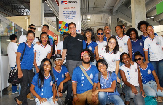 Mais de 30 mil pessoas participam do 4º Encontro Estudantil  da Rede Estadual na Arena Fonte Nova   