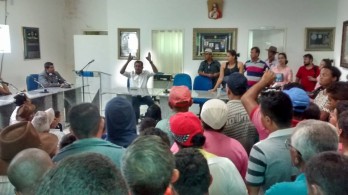 Servidores estão sem receber desde 30 de novembro.