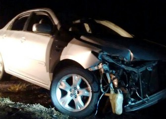 Carro tomado em assalto em Coité é abandonado após bandidos se envolverem em acidente em Jacobina
