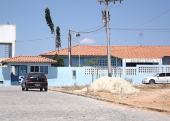 Estado ignora decreto municipal e escolas são obrigadas a realizar eleições nesta quinta-feira