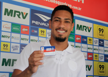 Bahia apresenta Hernane ex-Flamengo como primeiro reforço para 2016