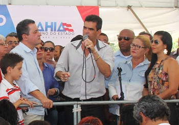 Prefeito Tarcísio disse que é uma obra resultado de luta de todos. 