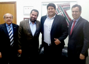 Pré-candidato a prefeito de Euclides da Cunha comemora em Brasília liberação de emenda no valor de R$ 600 mil