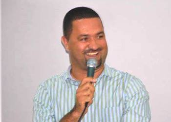 Serrinha: prefeito tem contas rejeitadas e terá que devolver R$ 431 mil ao município