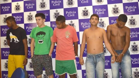 Feira de Santana: jovens são presos com droga que seria vendida durante o réveillon em Santaluz