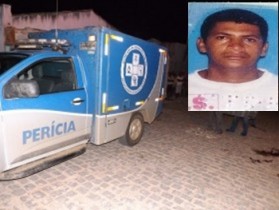 Não há informações sobre a motivação do crime.