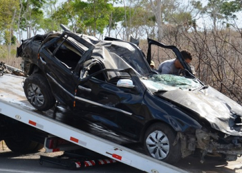 Homem morre e dois ficam feridos em acidente próximo a Santa Bárbara