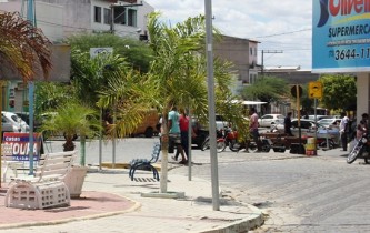 Prefeito disse que o comércio agradeceu pelo volume de dinheiro que circulou no fim do ano.