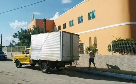Tentativa de assalto contra veículo que transportava donativos de Ichu para Riachão do Jacuípe