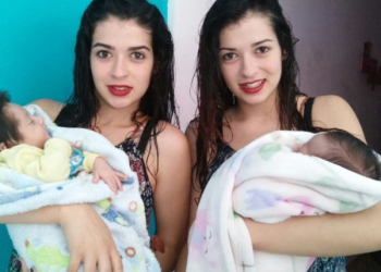 Irmãs gêmeas casadas com dois irmãos dão à luz no mesmo dia