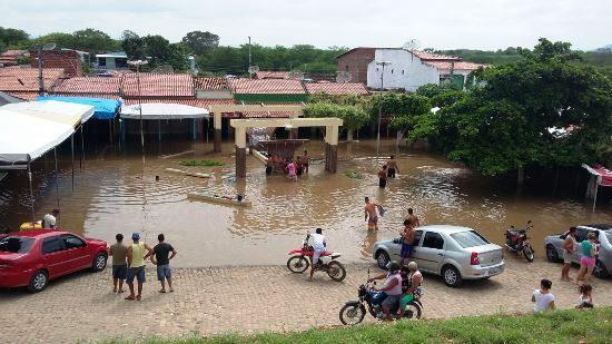 Força do Itapicuru: família ilhada em Nordestina e Jorrinho inundado marca o domingo