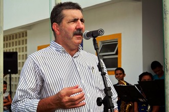 Prefeito de Itarantim vai processar deputado Lúcio Vieira Lima