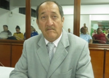 MT: vereador quer proibir o uso do cinto de segurança com o argumento de que o item suja a roupa