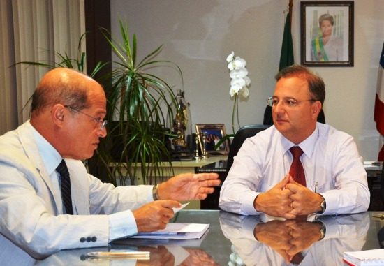 Alagoinhas: Joseildo comemora implantação do serviço de Neurocirurgia no Dantas Bião