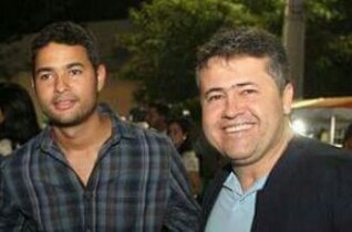 Neto apoiou Alex que está ingressando do PSD da prefeita Benvinda Oliveira. Vai precisar de jogo de cintura. 