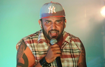 Brincadeira de mau gosto contra irmão de Daniel Alves vira caso de Policia; saiba porque