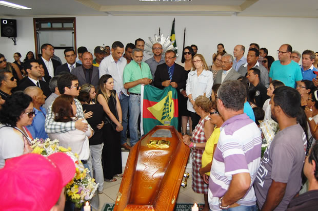 sepultamento-vereador-alirio_01