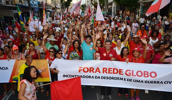 caminhada pela democracia em salvador2