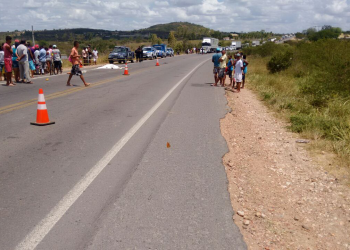 Ciclista é atropelado por carreta na BR-116 e morre em Serrinha