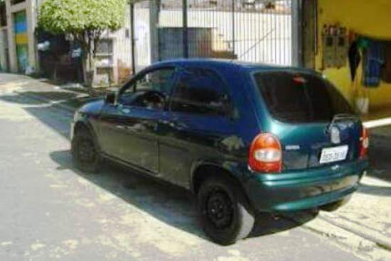 Veículo é furtado e proprietário conta com ajuda da população para recuperá-lo