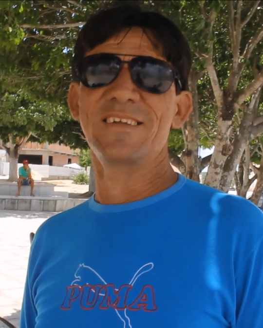 O semblante de Eriosvldo não revela seu grande problema.