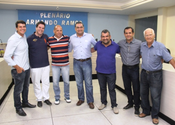 Coité – Grupo Terceira Via se reúne na Câmara Municipal; dois pré-candidatos a prefeito e o presidente estadual do Solidariedade, marcaram presença