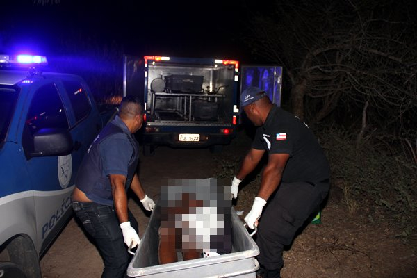 Jovem é encontrado morto a tiros na zona rural de Retirolândia, ao lado de carro com placa de Coité (reportagem atualizada)