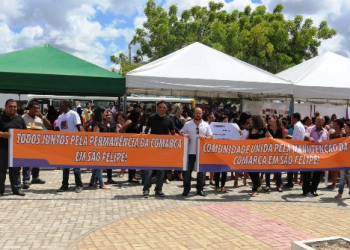 População protesta contra fim das atividades da Comarca de São Felipe